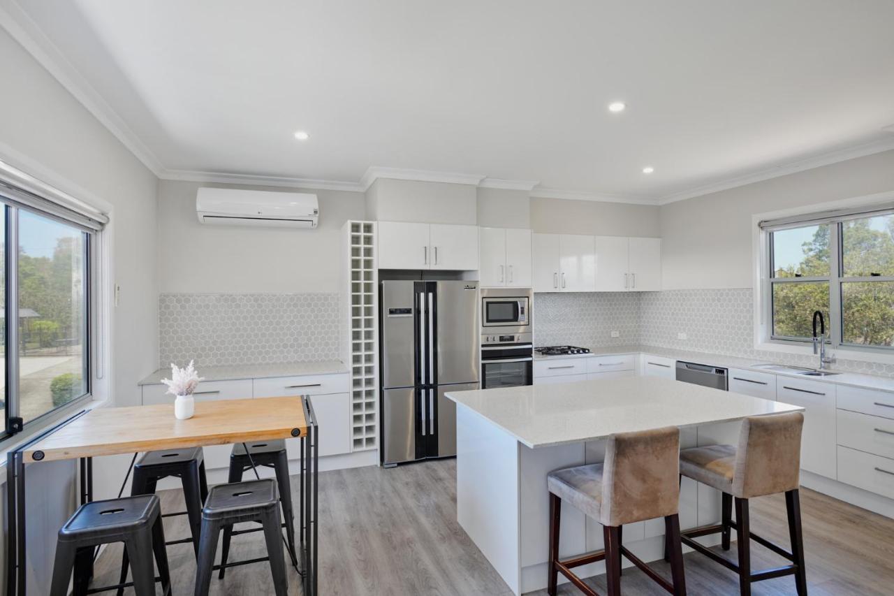 Wingham Motel Ngoại thất bức ảnh