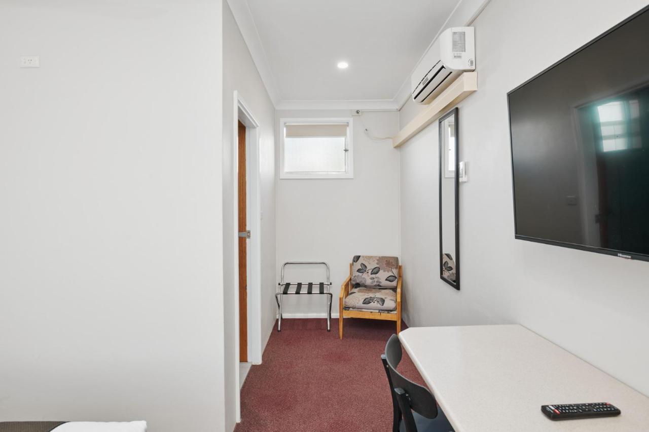 Wingham Motel Ngoại thất bức ảnh
