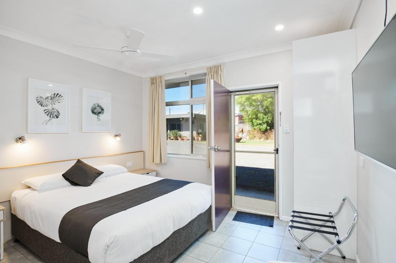 Wingham Motel Ngoại thất bức ảnh